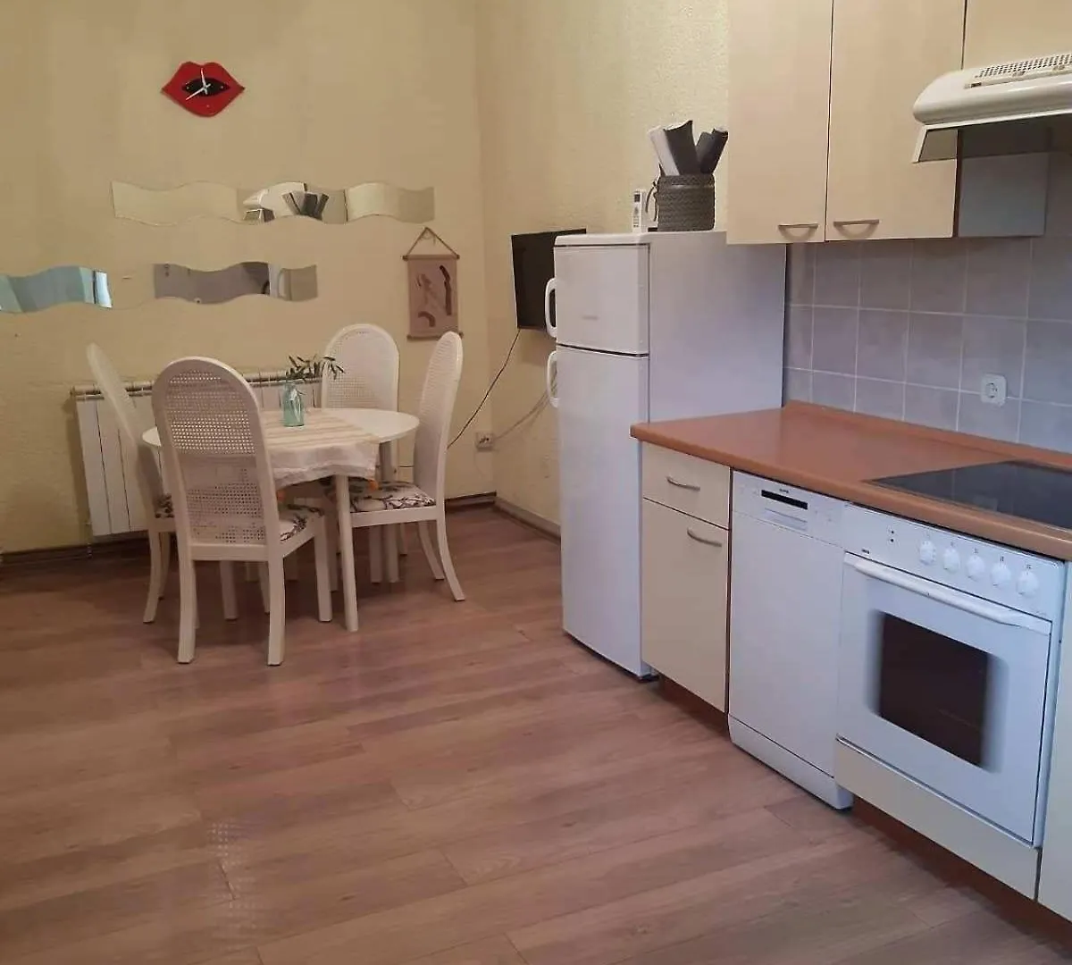 Apartments With A Parking Space Njivice, Krk - 21871 Njivice